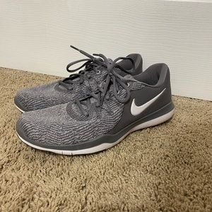 Nike women’s shoes size 10